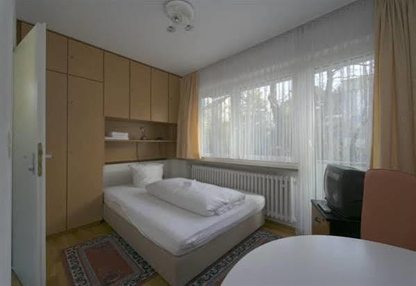 Appart International Boarding House Вюрцбург Экстерьер фото